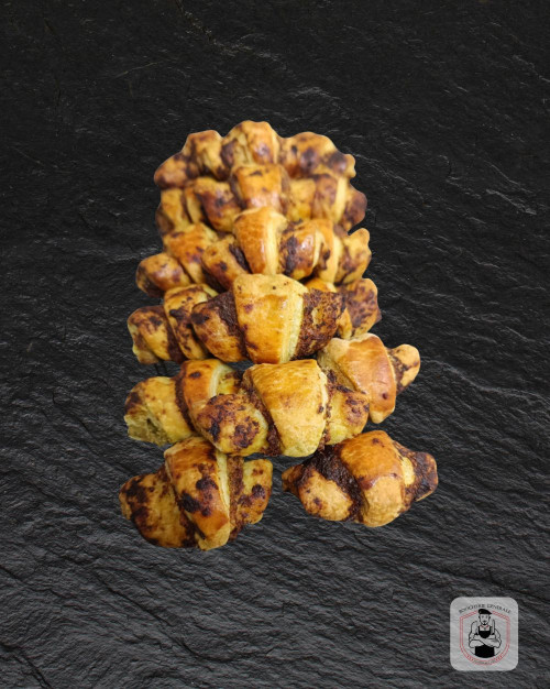 Mini croissant pesto parmesan